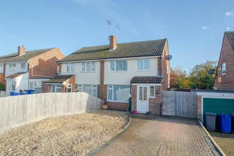 18 Abbotts Road, Haverhill, CB9 0DQ