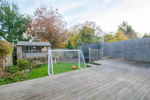 18 Abbotts Road, Haverhill, CB9 0DQ
