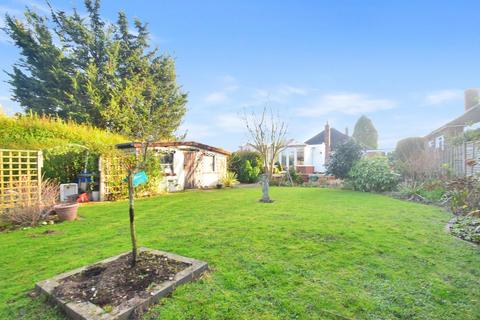 4 bedroom detached bungalow for sale, Hartlip Hill, Hartlip, Sittingbourne, ME9