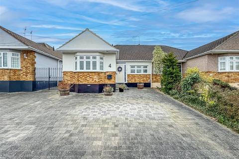 2 bedroom semi-detached bungalow for sale, Poplar Road, Rayleigh SS6