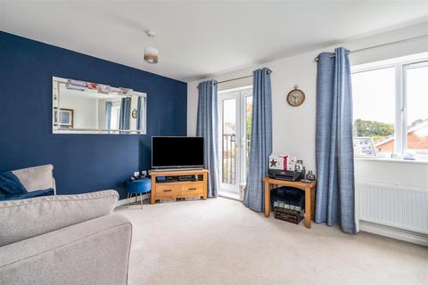 3 bedroom townhouse for sale - Barton Drive, Knowle
