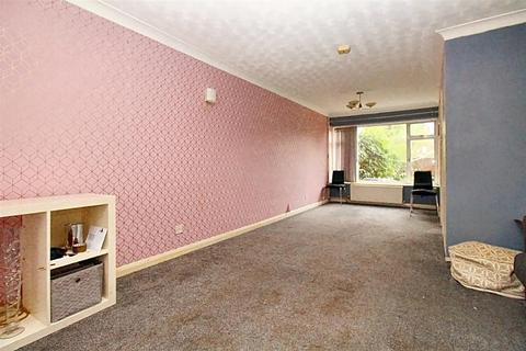 3 bedroom terraced house for sale, Fetherston Road, Stanford-Le-Hope