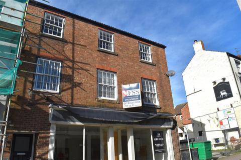 2 bedroom flat to rent, High Skellgate, Ripon