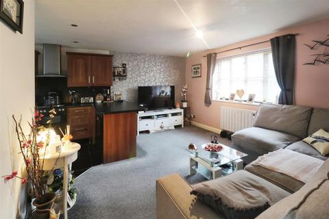 2 bedroom apartment for sale, Aynsley Gardens, Harlow