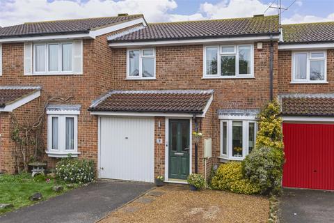 3 bedroom terraced house for sale, Kingfisher Close, Worthing