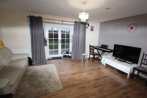 24 Drage Close, Lutterworth, LE17 4PR