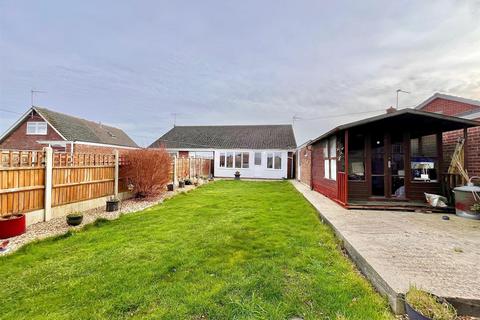 2 bedroom semi-detached bungalow for sale, Reynolds Avenue, Caister-on-Sea