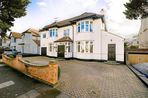 6 bedroom detached house for sale, Chalkwell SS0