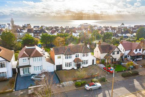 6 bedroom detached house for sale, Chalkwell SS0