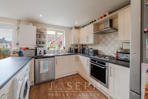 8b Acton Road, Bramford, Ipswich, IP8 4EL