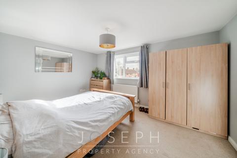 8b Acton Road, Bramford, Ipswich, IP8 4EL