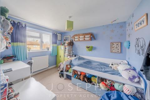 8b Acton Road, Bramford, Ipswich, IP8 4EL