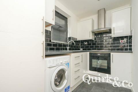 1 bedroom apartment for sale, Sanders Road, Canvey Island, SS8