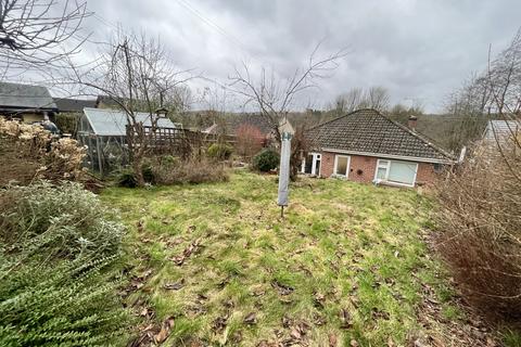 2 bedroom bungalow for sale, Valley Road, Cinderford, Gloucestershire, GL14 3HQ