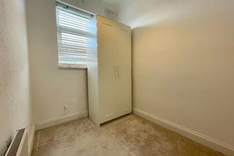 5 David Terrace, Romford, RM3 0XU