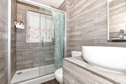 65 Hurst Road, Erith, DA8 3EW