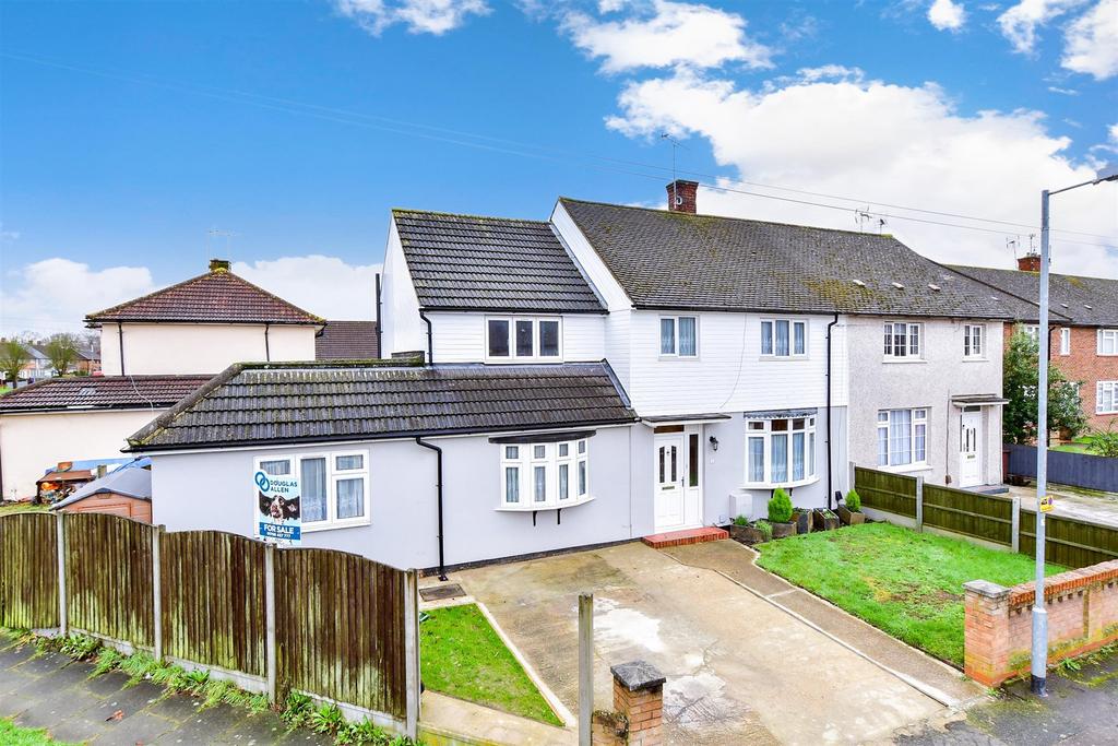Humber Avenue, South Ockendon, Essex 4 bed semidetached house £475,000
