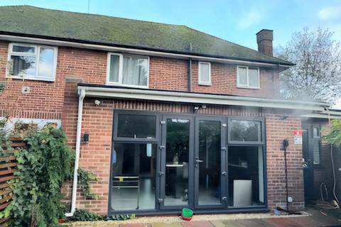 5 bedroom semi-detached house for sale, Goodrich Close, Watford, Hertfordshire, WD25