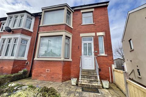 3 bedroom semi-detached house for sale, Birchway Avenue, Blackpool FY3