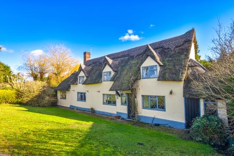 3 bedroom cottage for sale, The Broadway, Great Dunmow