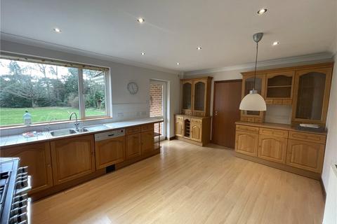 5 bedroom detached house to rent, Hook Road, Ampfield, Romsey, Hampshire, SO51