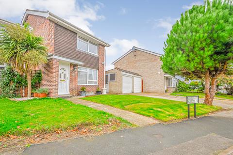 2 bedroom semi-detached house to rent, Maidenhead SL6