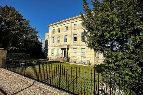 2 bedroom apartment for sale, The Park, Cheltenham