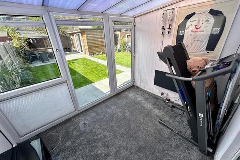 39 Harold Crescent, Waltham Abbey, EN9 1QT