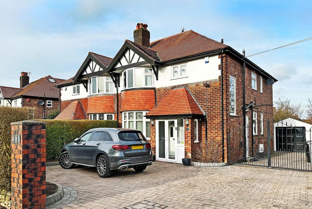 Grove Lane, Hale, Altrincham 3 bed semidetached house for sale £585,000