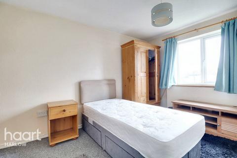 400 Milwards, Harlow, CM19 4SP