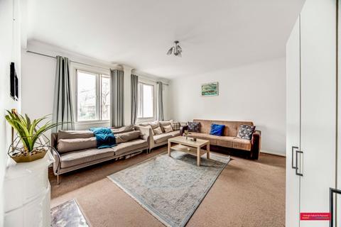 2 bedroom flat to rent, Hyde Park Square London W2