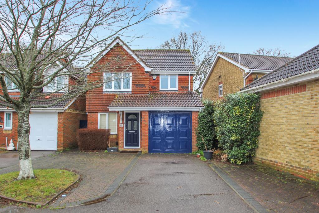 3 Bedroom Detached House   Maidenbower