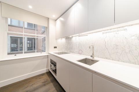 2 bedroom apartment for sale, Pinks Mews, Dyers Building, London EC1N