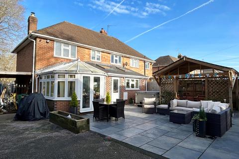 3 bedroom semi-detached house for sale, Pundle Green, Bartley, Southampton, SO40