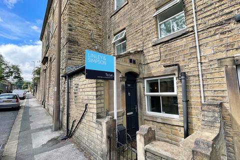 2 bedroom terraced house to rent, Woodhead Road, Holmbridge, Holmfirth, West Yorkshire, HD9