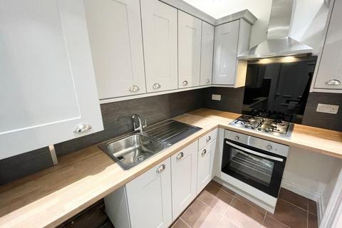 2 bedroom terraced house to rent, Woodhead Road, Holmbridge, Holmfirth, West Yorkshire, HD9