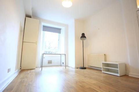 1 bedroom flat to rent, Broughton Road, Broughton, Edinburgh, EH7