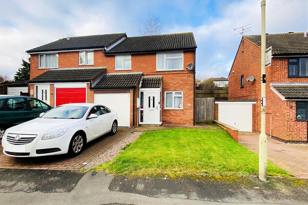 Thorpe Field Drive, Thurmaston, LE4 3 bed semidetached house for sale