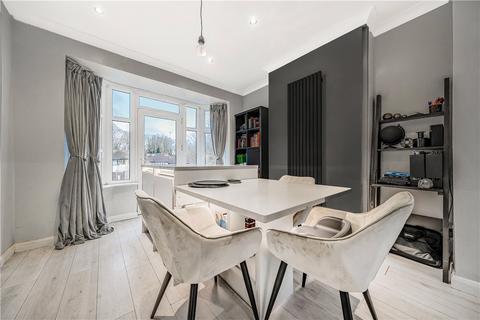 144 Ankerdine Crescent, Shooters Hill, London, SE18 3LG