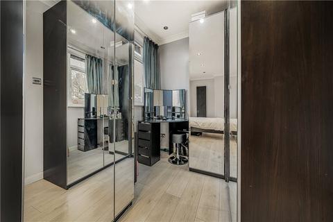 144 Ankerdine Crescent, Shooters Hill, London, SE18 3LG