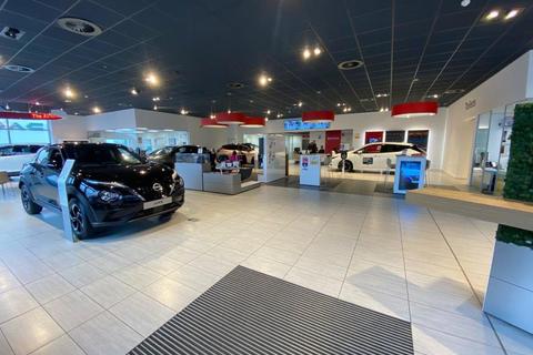 Showroom to rent, Glyn Hopkin Nissan, Wimpole Road, Colchester, East Of England, CO1