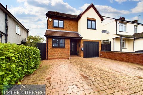 5 bedroom detached house for sale, North Street, Waltham Abbey EN9