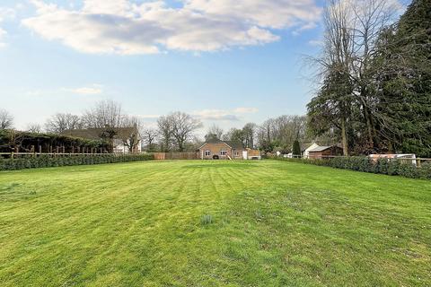 2 bedroom property for sale, Upper Anstey Lane, Alton, Hampshire