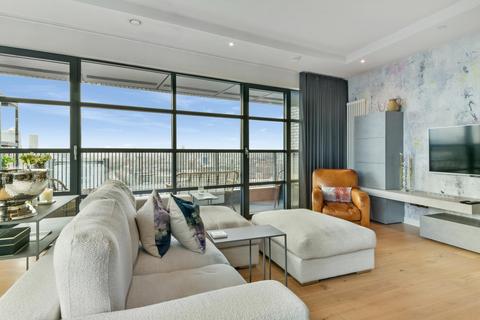 2 bedroom apartment to rent, Bridgewater House, London City Island, London, E14