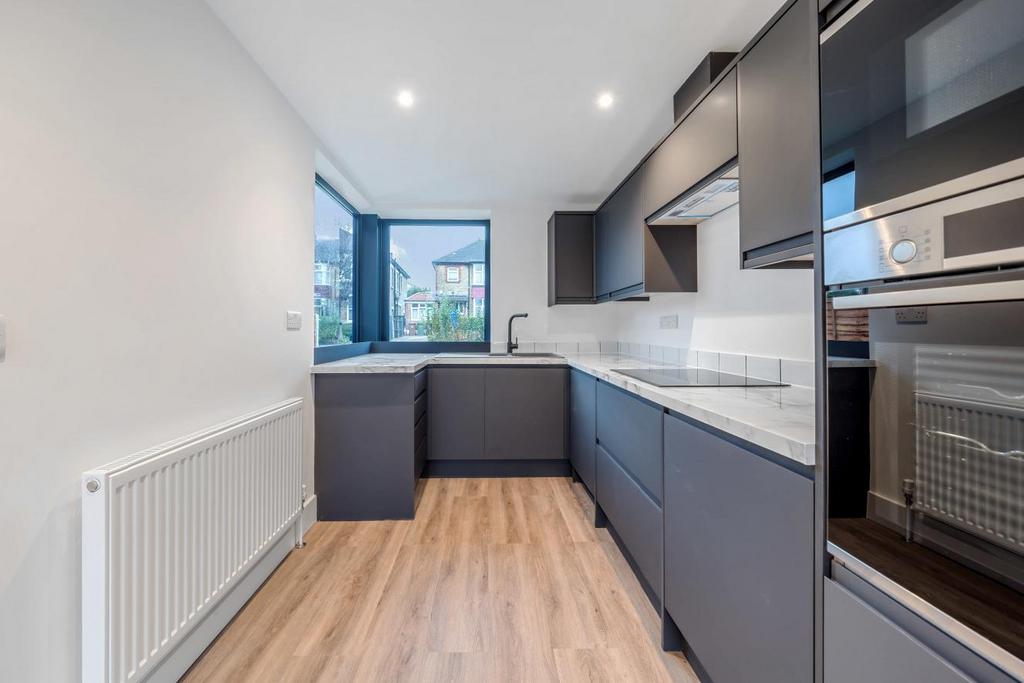Burghill Road, Sydenham 3 bed semidetached house £900,000