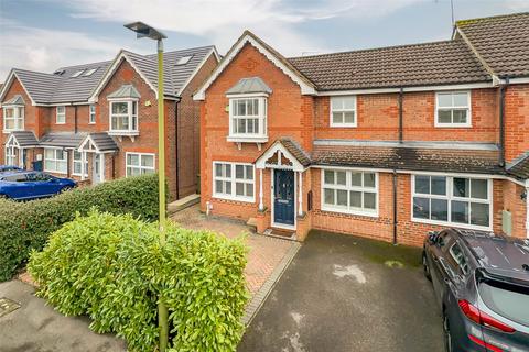 13 Cairns Close, St Albans, AL4 0EA