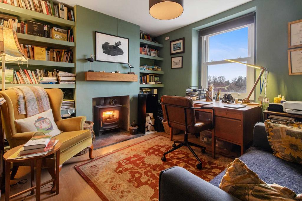 West Malvern Road, Malvern 3 bed semidetached house for sale £325,000