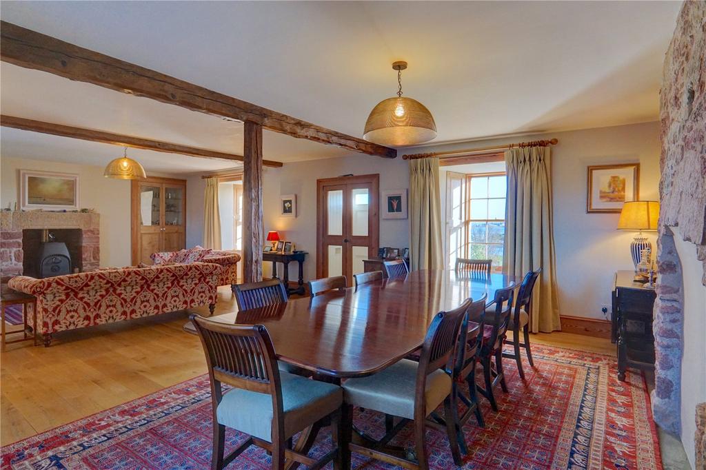 Living/Dining Room