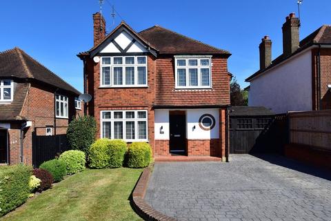 3 bedroom detached house for sale, Watford Road, Croxley Green, Rickmansworth, WD3