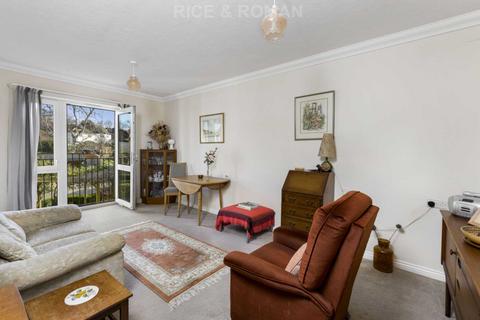 undefined, Kingston Avenue, Leatherhead KT22